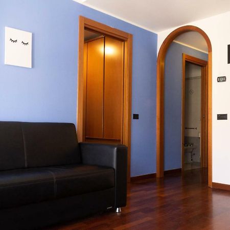 Corso San Gottardo - Darsena Flat Milão Exterior foto