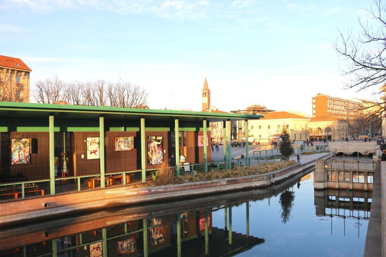 Corso San Gottardo - Darsena Flat Milão Exterior foto